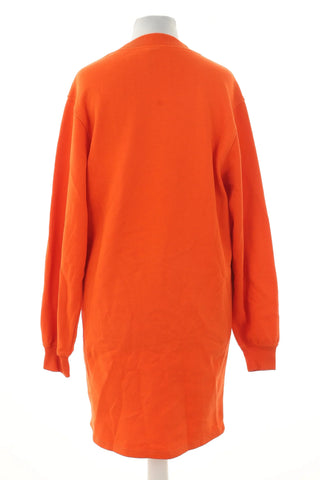 Oranžové šaty