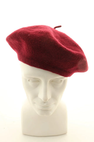 Bordový baret vlna